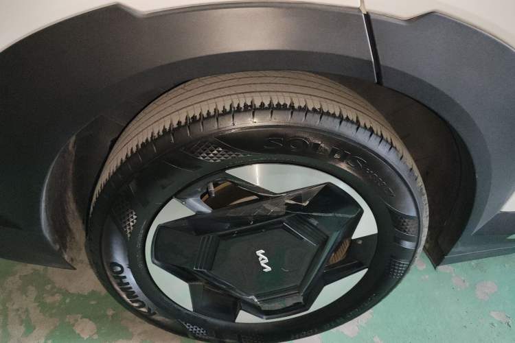 Used Kia EV5 2024 530 Land