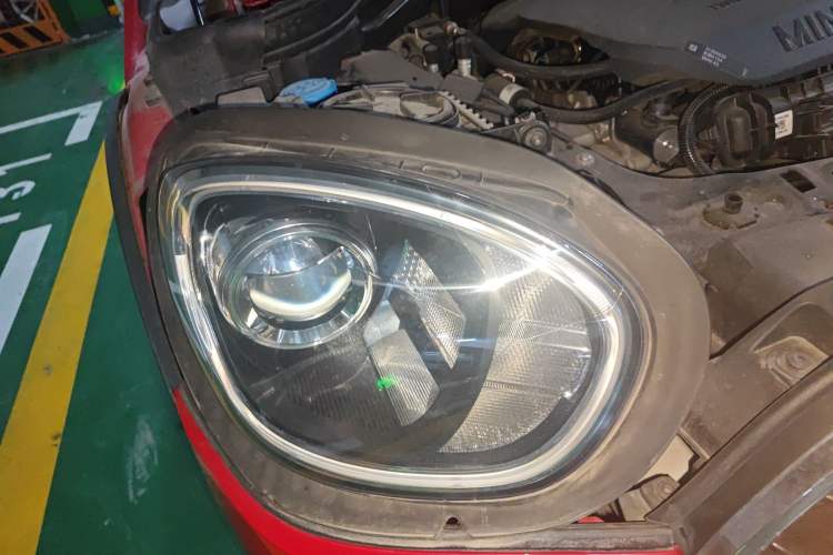Used MINI Countryman 2018 1.5T COOPER Artist
