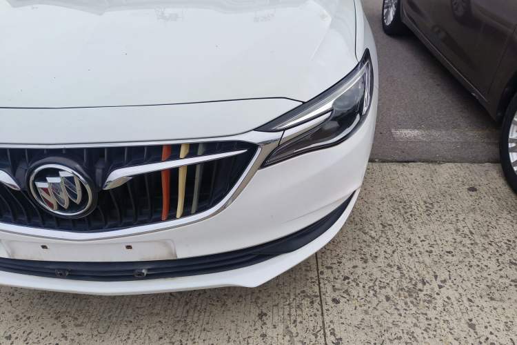 Used Buick GT 2018 18T Automatic Elite Model
