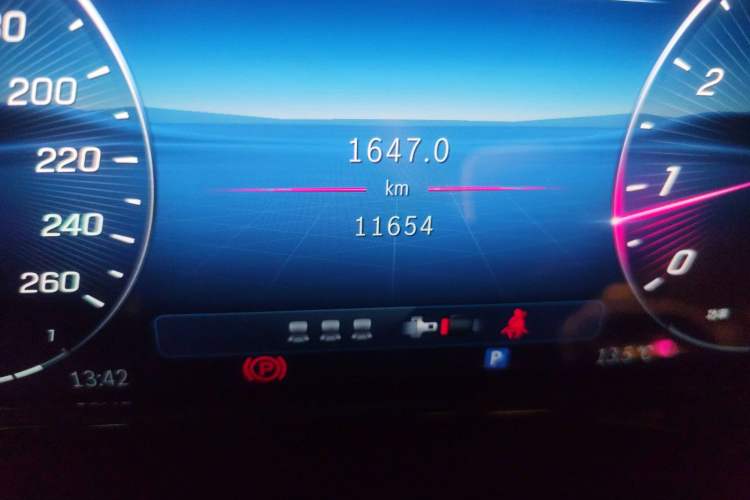 Used Mercedes-Benz E-Class 2025 E 300 L Luxury Model