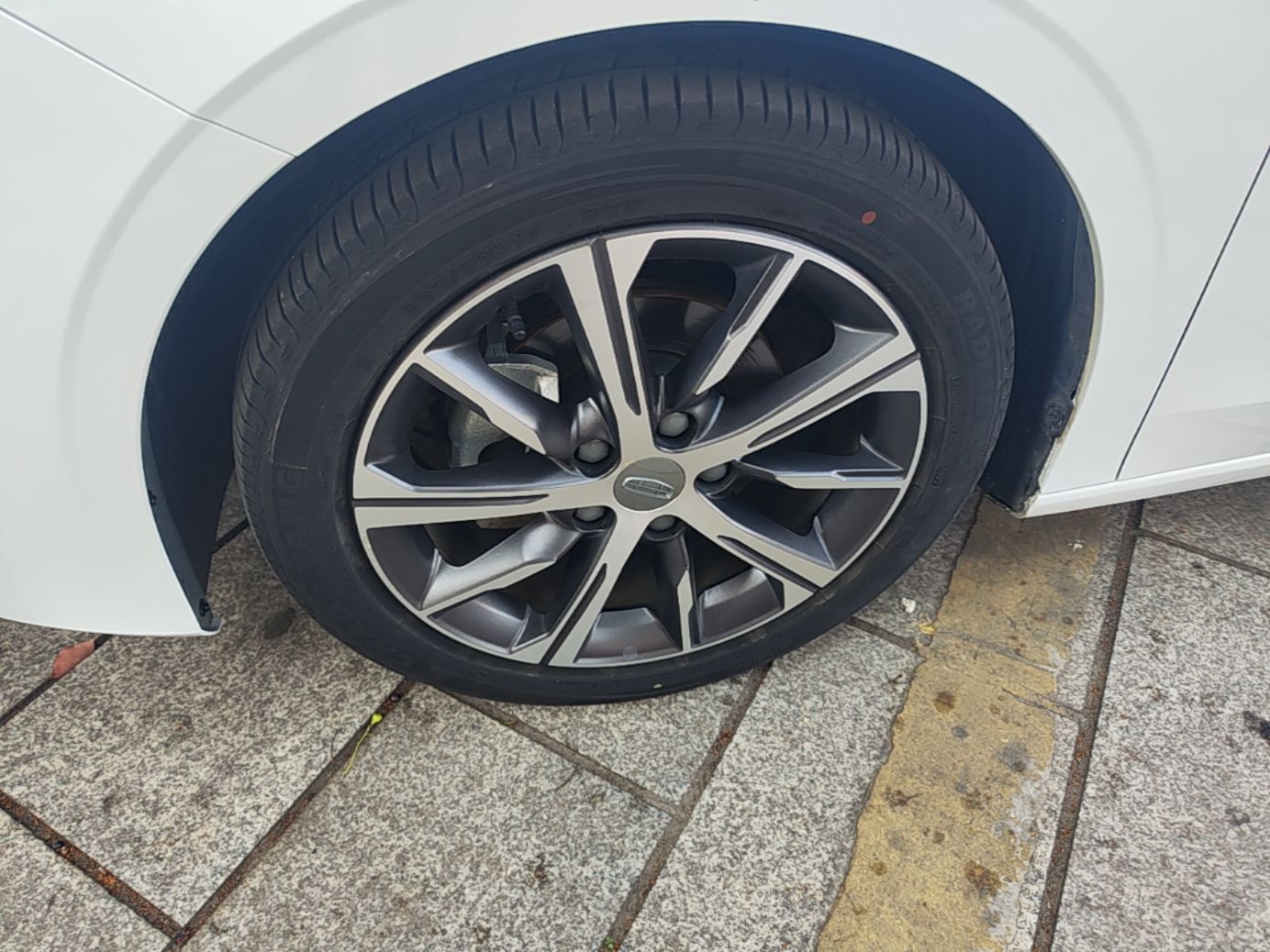 Geely Auto Emgrand 2022 4th Generation 1.5L CVT Luxury Model - Premium — снимка 10