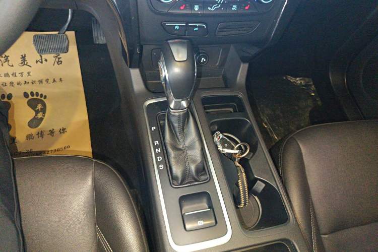 Used Ford Kuga 2018 EcoBoost 180 Two-Wheel-Drive Luxury Wing Edition
