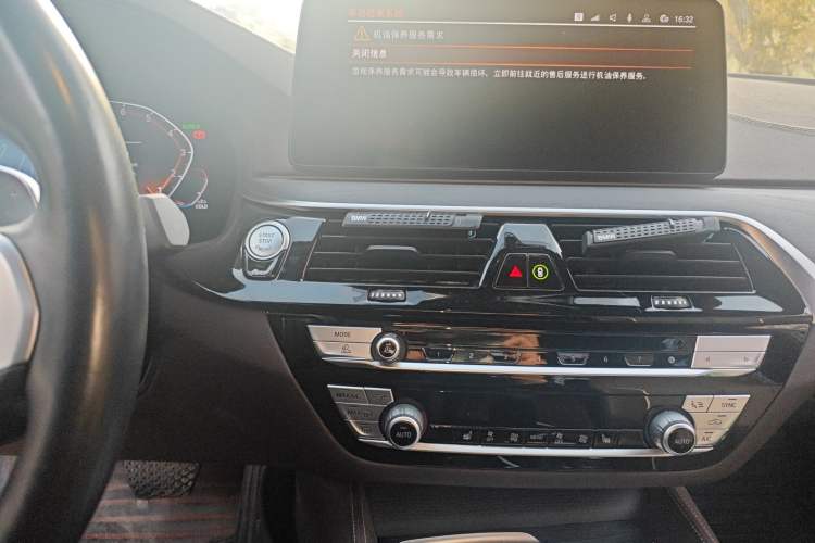 Used BMW 5 Series 2022 Restyled 530Li Leading Edition M Sport Package