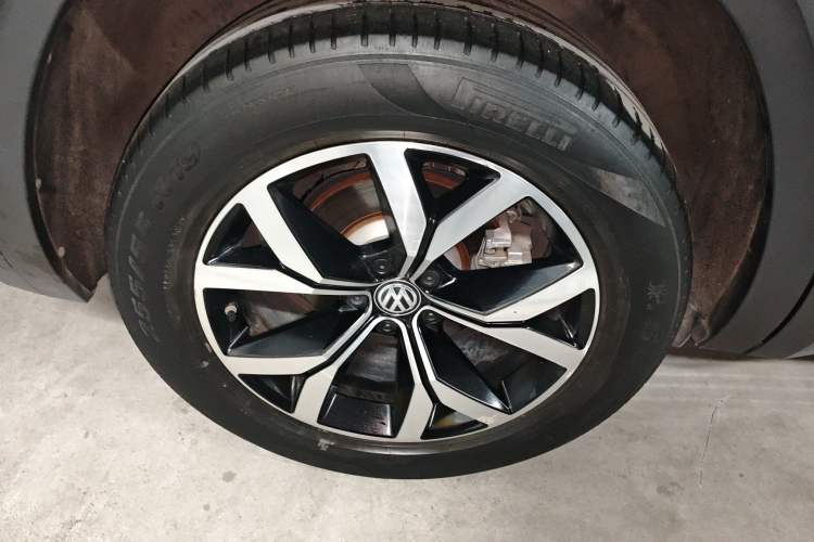 Used Volkswagen Teramont 2020 Revised Version 530 V6 Four-Wheel Drive Luxury Edition Exterior 5