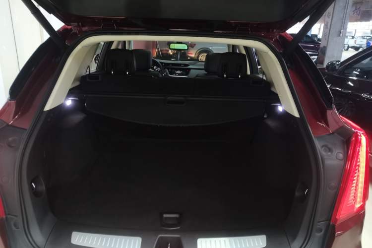 Used Cadillac XT5 2018 25T Luxury Model