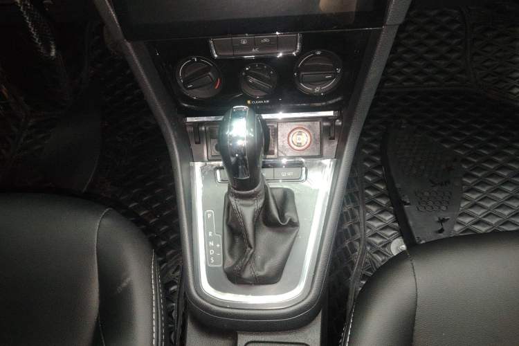 Used Volkswagen Bora 2019 Facelift Bora·Legend 1.5L Automatic Fashion Edition China VI Standard Gear Lever