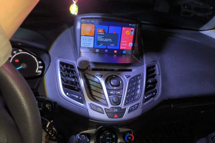 Used Ford Fiesta 2013 Hatchback 1.5L Automatic Fashion Edition
