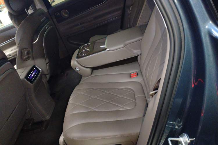 Used Hima AITO M9 2024 All-Electric Ultra Version 100 kWh 5-Seater Model
