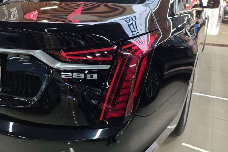 Used Cadillac CT6 2021 28T Luxury Version
