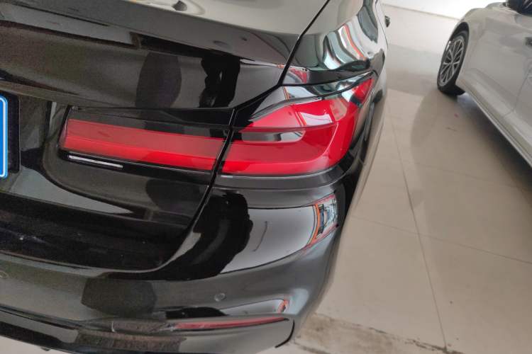 Used BMW 5 Series 2019 Restyled 525Li M Sport Package
