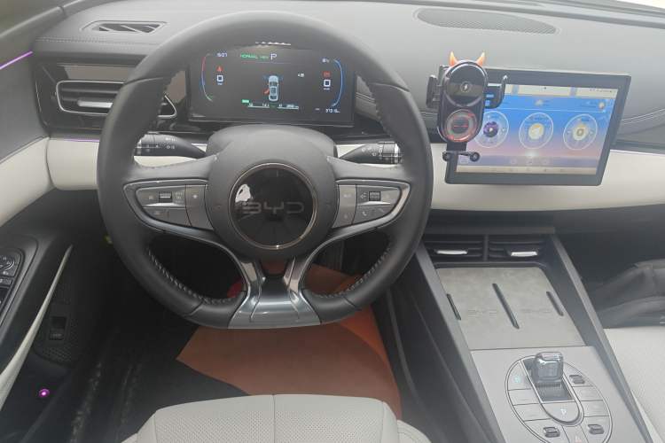 Used BYD Seal 06 New Energy 2024 DM-i 80KM Luxury Model Gear Lever