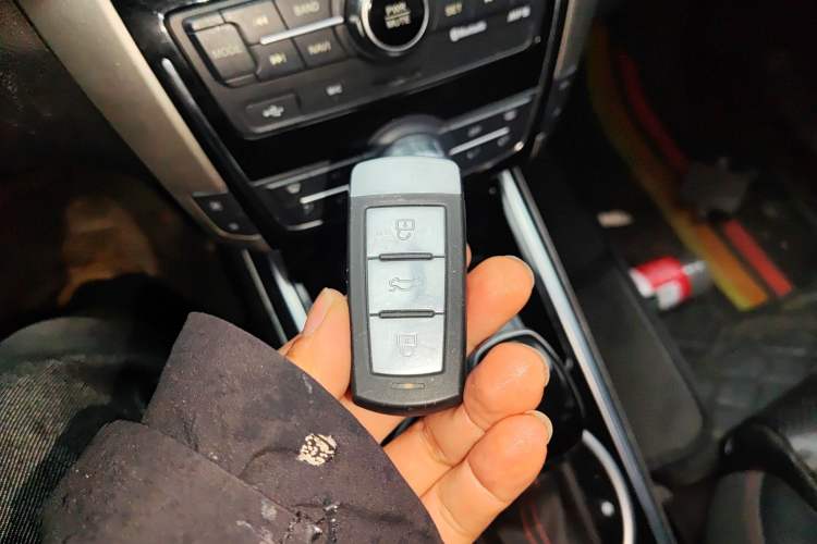 Used Zotye Domy X5 2017 Upgraded Model 1.5T CVT ZhiXian Edition