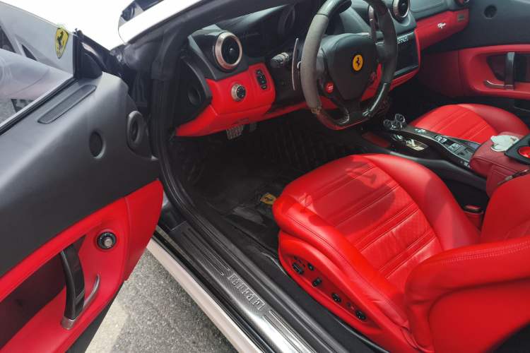Used Ferrari California T 2009 4.3L Standard Edition