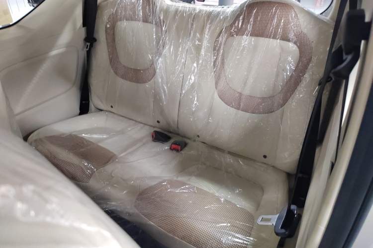 Used Wuling Hongguang MINIEV 2024 3rd Generation 215km Youth Edition Left Rear Seat