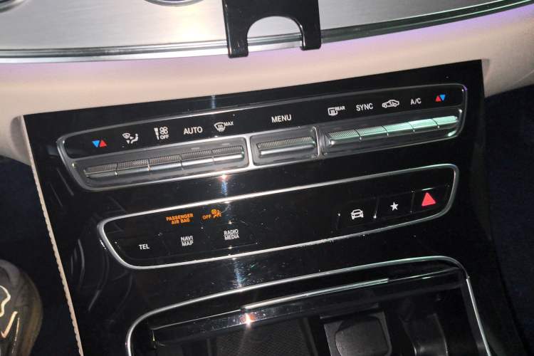 Used Mercedes-Benz E-Class 2023 E 260 Coupe