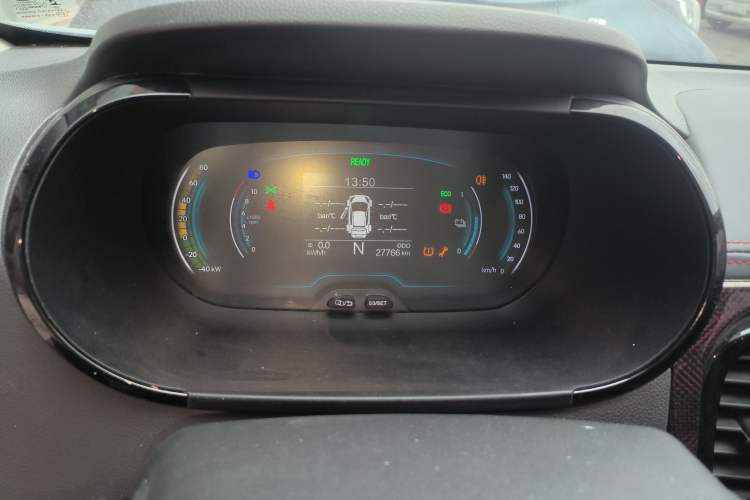 Used Chery Little Ant 2022 Restyled Version Sweet Pink Edition Half-Sugar Version 28.8 kWh 30 kW 301 km