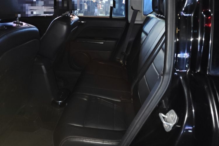 Used Jeep Compass 2012 2.4L Four-Wheel Drive Urban Edition