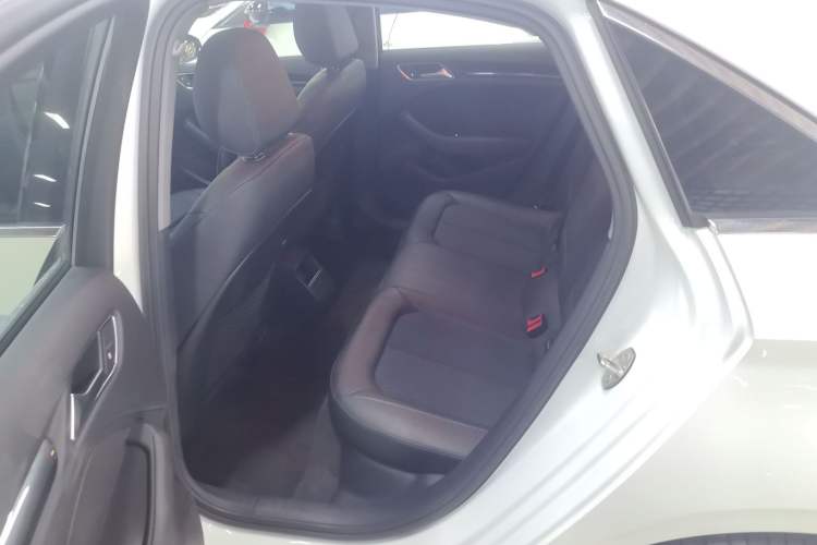 Used Audi A3 2020 Limousine 35 TFSI Fashion Edition China VI Emission Standard