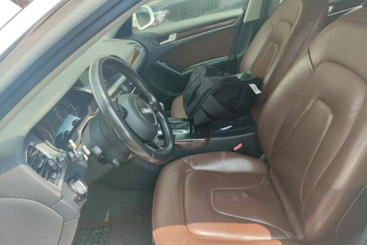 Used Audi A4L 2015 35 TFSI Automatic Standard Model
