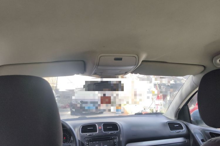 Used Volkswagen Golf 2011 1.6L Automatic Fashion Edition Headliner