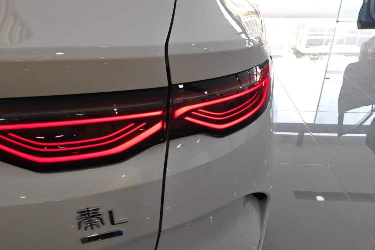 Used BYD Qin L 2025 EV 545KM Cloud Suspension Edition