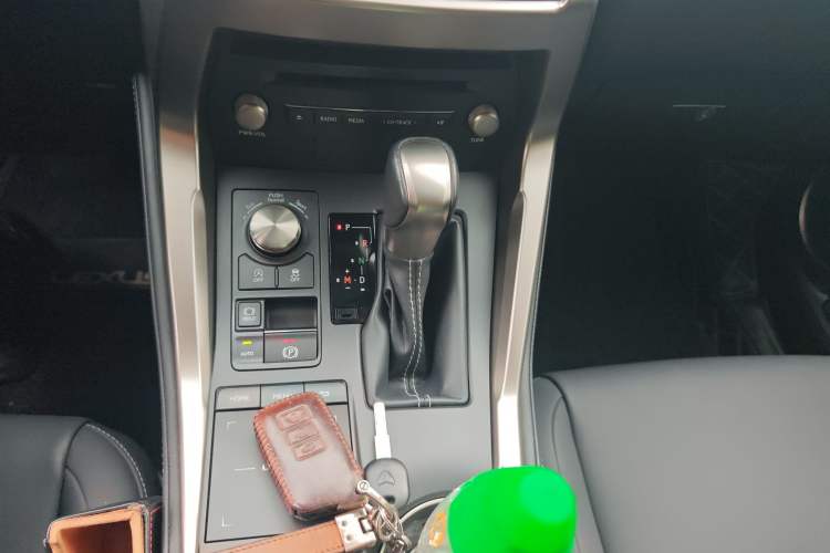 Used Lexus NX 2020 200 All-Wheel Drive Fēngshàng Version China VI Standard
