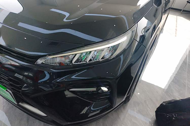 Used Toyota Wildlander 2022 2.0L CVT Two-Wheel Drive Luxury Edition Left Front Headlight