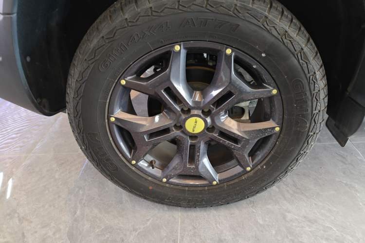 Used JETOUR Traveler 2023 2.0T All-Wheel Drive CrossPRO+