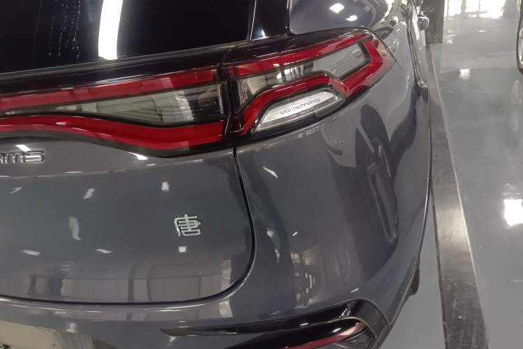 Used BYD Tang New Energy 2021 DM-i 112KM Prestige Model
