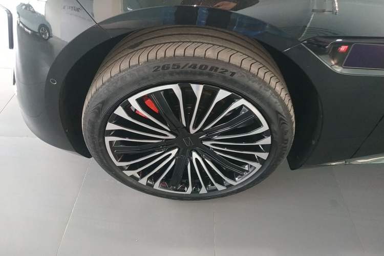 Used Avatr 12 2025 Ultra Extended-Range Edition
