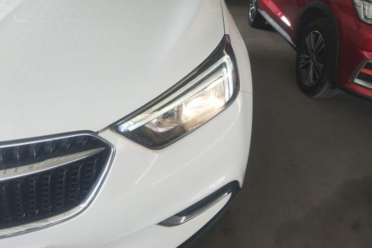 Used Buick Encore 2016 18T Automatic Two-Wheel Drive Urban Leading Edition
