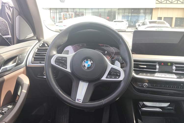 Used BMW X3 2021 Restyled xDrive30i Leading Edition M Sport Package Steering Wheel