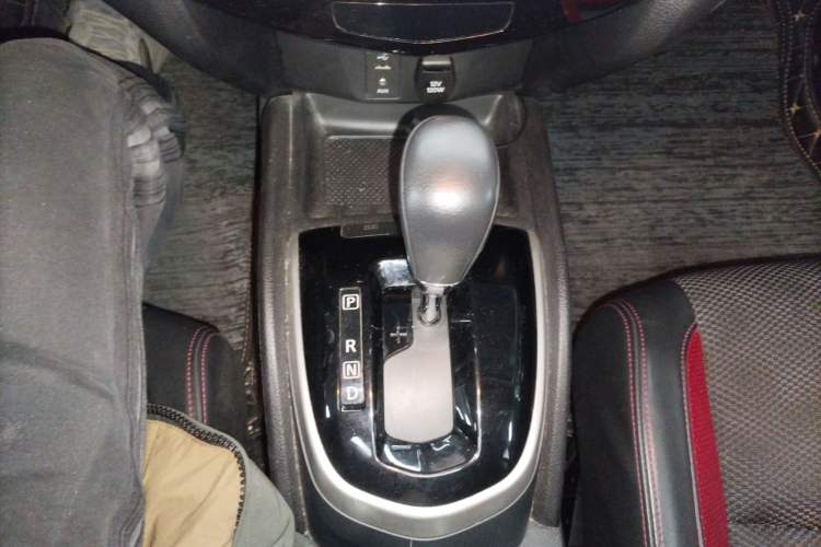 Used Nissan Qashqai 2017 2.0L CVT Luxury Edition China V Standard Gear Lever