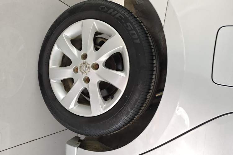 Used Dongfeng Aeolus A60 2014 1.6L Automatic Luxury Model
