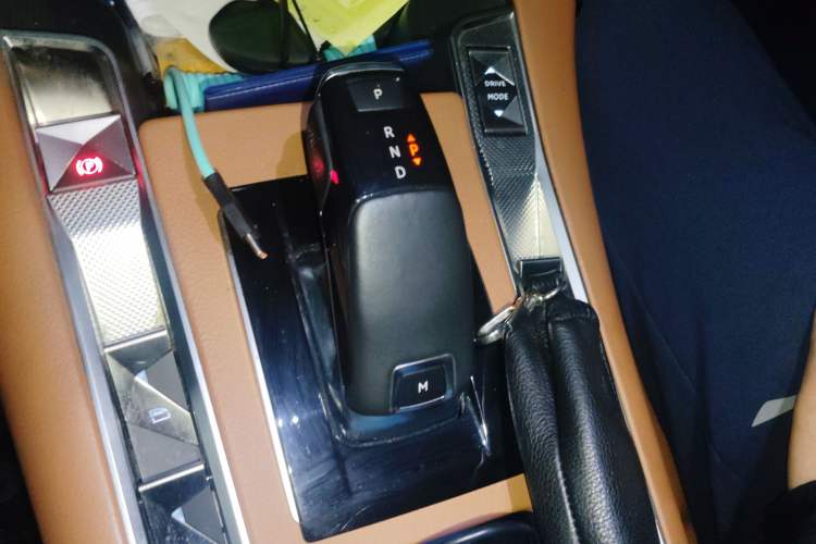 Used DS 7 2018 45THP Rivoli Pioneer Edition