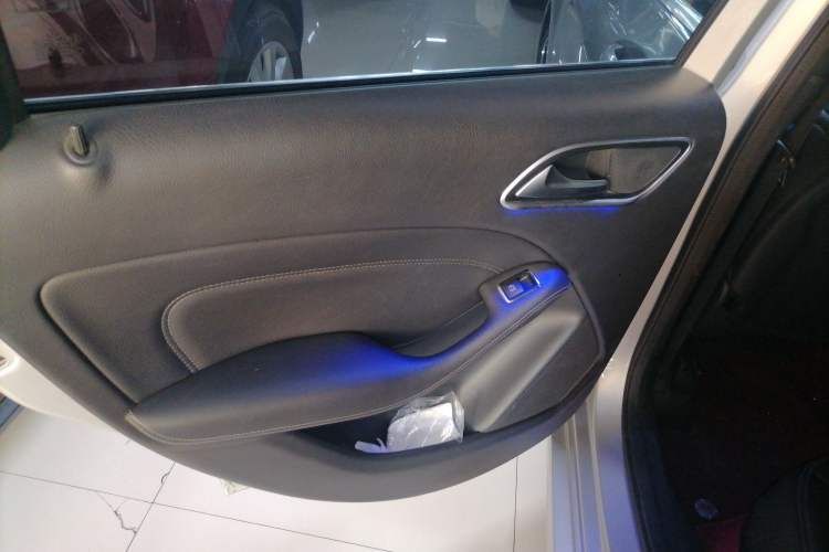 Used Mercedes-Benz B-Class 2018 B 200 Fashion Model