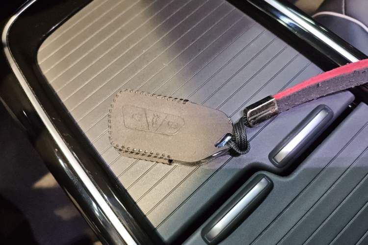 Used Volkswagen ID.4 X 2023 Pure Smart Edition Vehicle Key