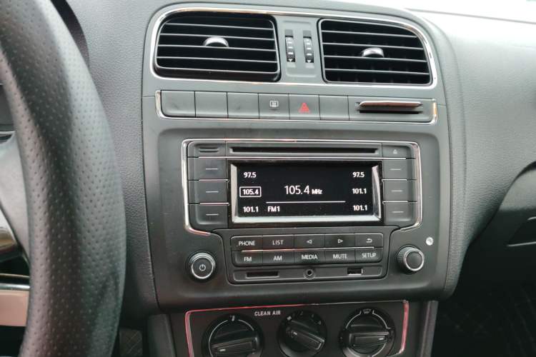 Used Volkswagen Polo 2016 1.6L Manual Comfort Model