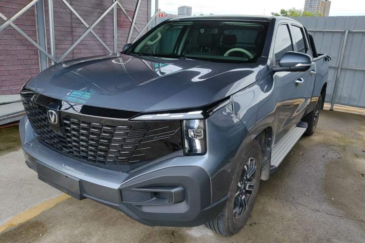 Used CHANGAN Hunter 2024 Warrior Edition Luxury Model Dual-Motor All-Wheel Drive with Extra-Long Cargo Box Guazi used car, China used car export, Used car for sale, Used cars, Cheapest cars for sale
