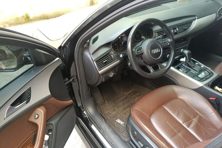 Used Audi A6L 2018 30th Anniversary Edition 45 TFSI quattro Sport model
