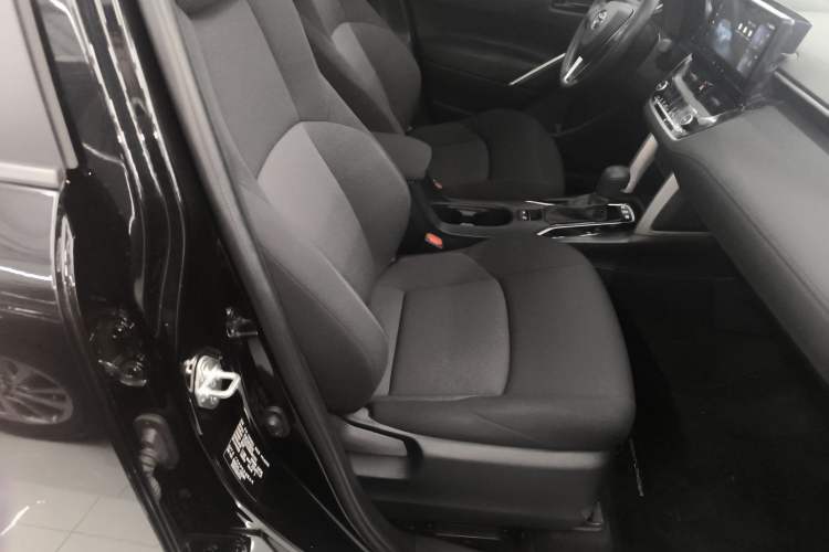 Used Toyota FRONTLANDER 2024 2.0L Smart Electric Hybrid Dual-Engine Leading Edition
