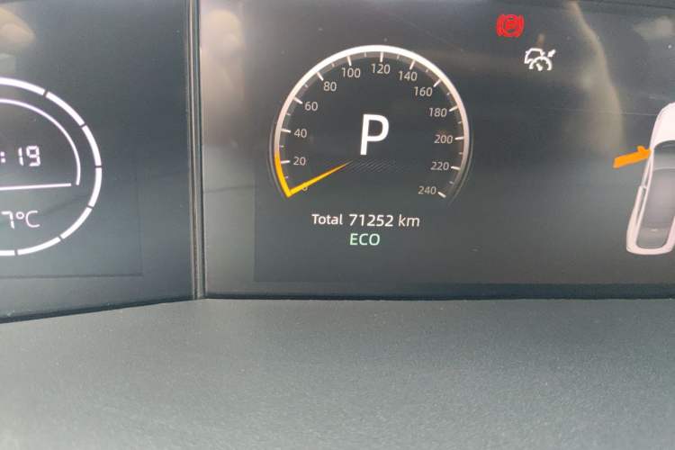 Used CHANGAN UNI-V 2022 1.5T Sport Edition
