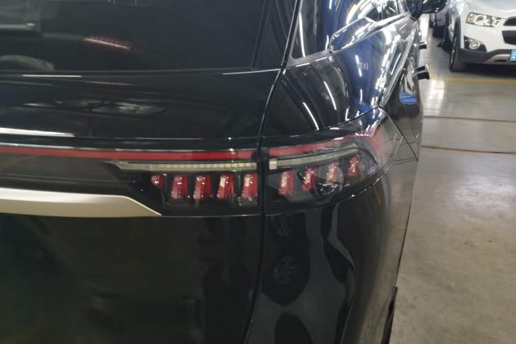 Used Chery Tiggo 9 2023 2.0T Automatic Two-Wheel Drive Luxury Edition 5 Seats
