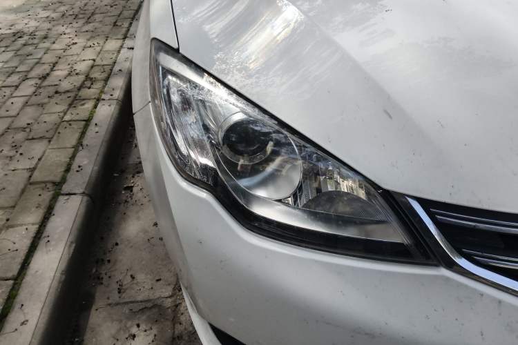 Used Roewe 360 2015 1.5L Manual Luxury Edition