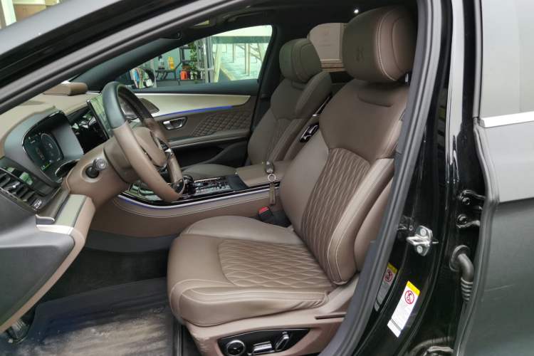 Used BYD Han 2023 EV Champion Edition 605KM Front-Drive Premium Model
