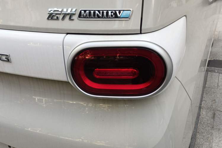 Used Wuling Hongguang MINIEV 2024 3rd Generation 215km Youth Edition