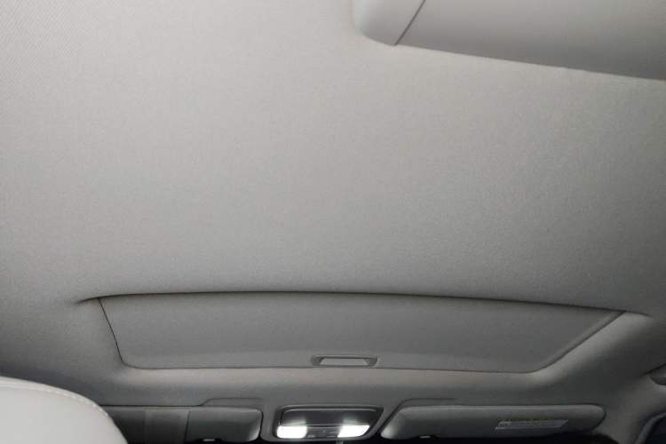 Used Honda Elysion 2015 2.4L VTi-S Prestige Edition