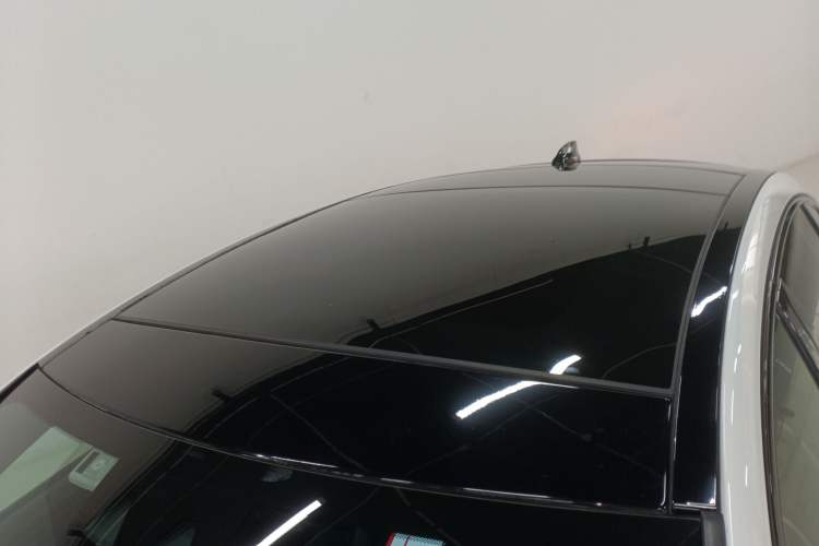 Used Jaguar XEL 2020 2.0T 200PS R-DYNAMIC Youth Sports Edition
