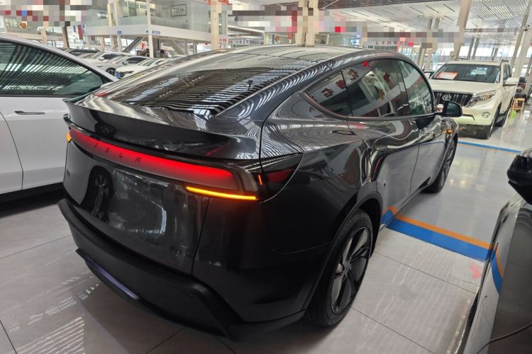 Used Tesla Model Y 2025 Rear-Wheel-Drive Version Rear Right 45 Deg