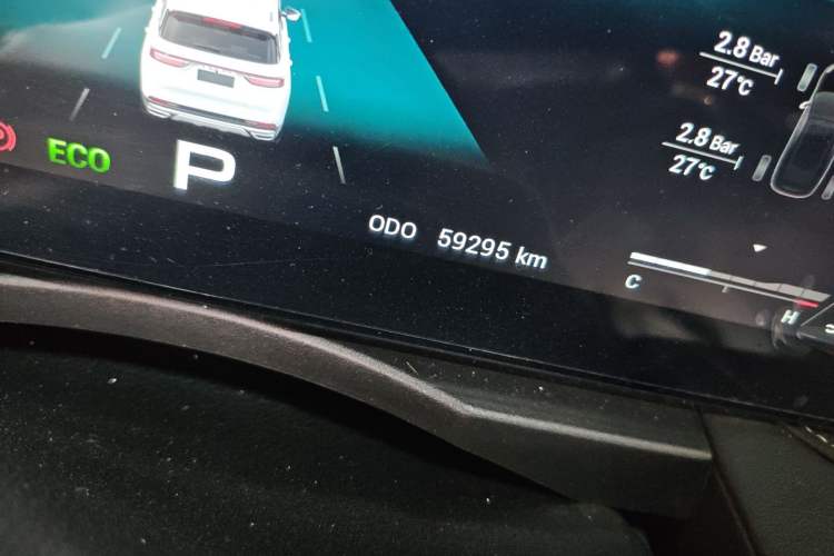 Used JETOUR X90 2022 Zilong 2.0T DCT Changsheng Edition 7-Seater
